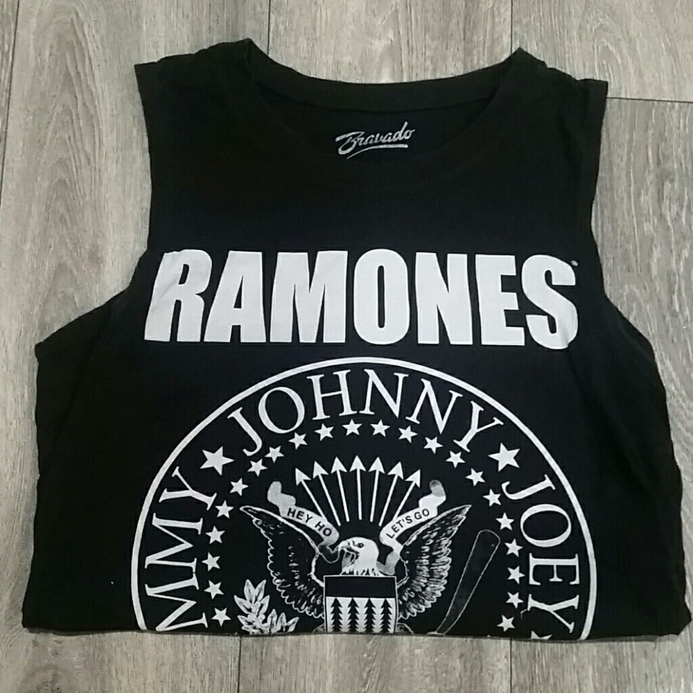 Ramones tshirt